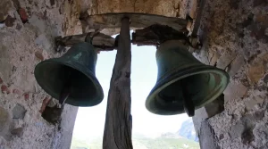 La España Vaciada vuelve a alzar la voz siete años después: repique de campanas en la diócesis de Teruel y Albarracín