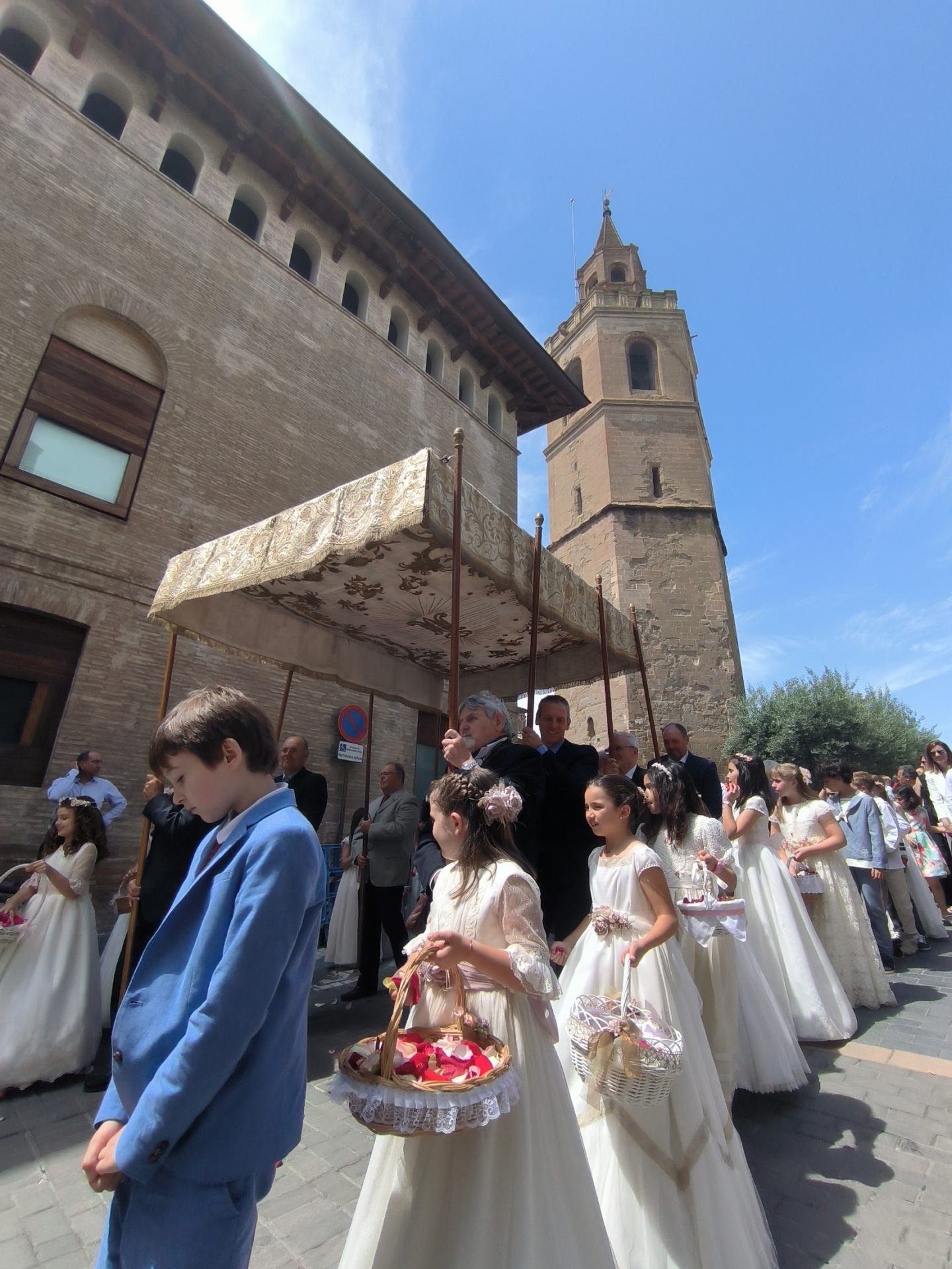 Corpus Christi, Pan del Cielo - Iglesia en Aragon