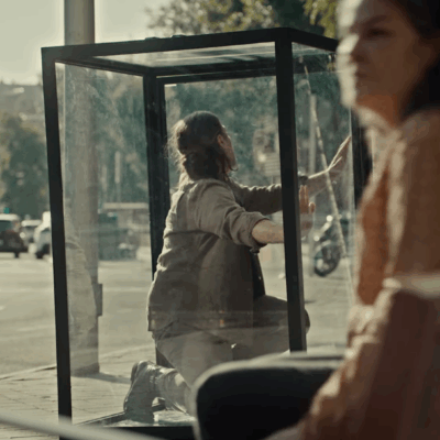 «Atrapados»: Iñaki Mercero y Cáritas devuelven la mirada a la exclusión que nadie quiere ver