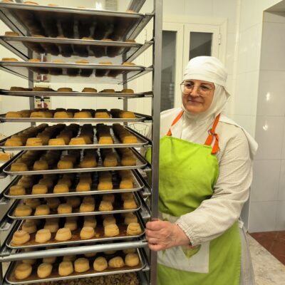 El obrador de la Clarisas de Monzón huele a Navidad