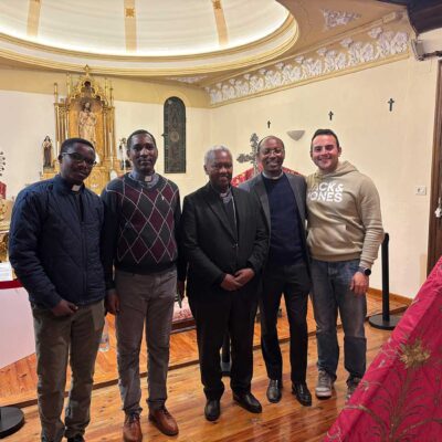 Muniesa acogió la visita del Obispo de Rutana (Burundi) en una celebración de fe y hermandad