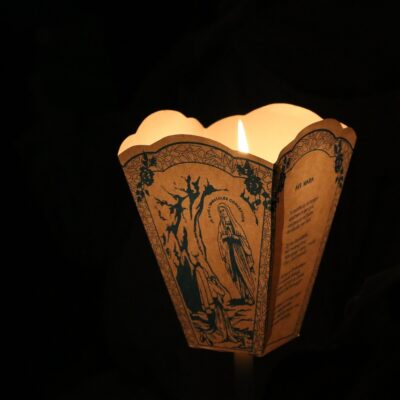 El Rosario Diocesano de Antorchas y las misas mensuales, citas destacadas de la Hospitalidad de Lourdes de Barbastro-Monzón