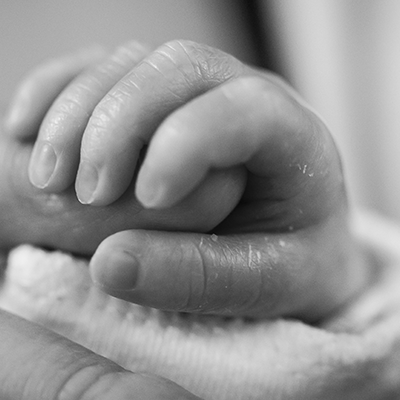 «8 Estaciones de Luz»: Un camino de fe y consuelo para el duelo gestacional en Zaragoza