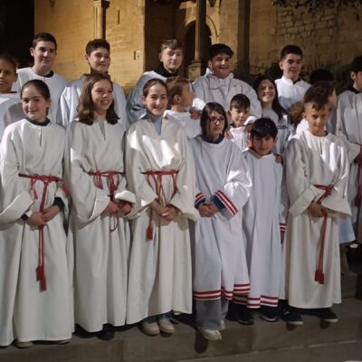 Tradición y juventud se dan la mano en la Procesión del «Farolé» de Graus