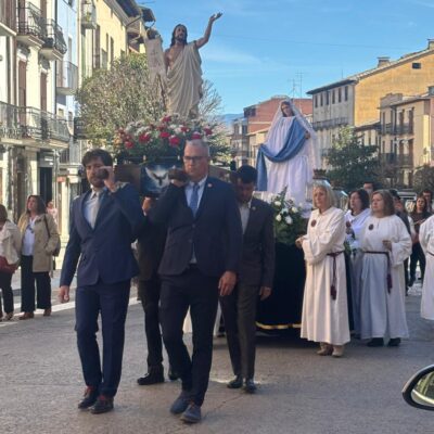 Graus cierra la Semana Santa con una nueva Procesión del Resucitado