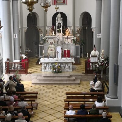 San Martín de la Virgen del Moncayo celebra la restauración de su templo con una misa presidida por el obispo Vicente Rebollo