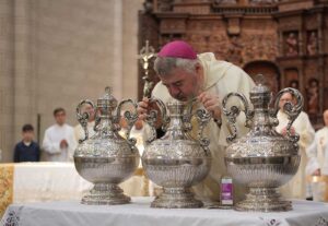 La diócesis de Teruel y Albarracín celebra la Misa Crismal en el Martes Santo