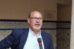 Eduardo Riaza hablará en el claustro del Obispado de Teruel sobre los desafíos de la ciencia