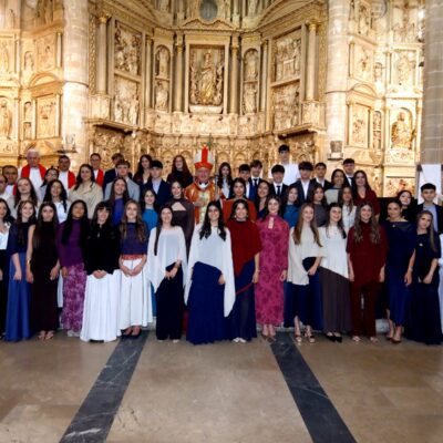 Don Ángel, a los jóvenes confirmados en Barbastro: «Jesús es tu GPS»