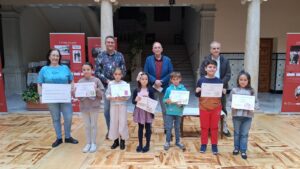 La Junta de Hermandades de Teruel entrega 373 € a «Diabetes Teruel»