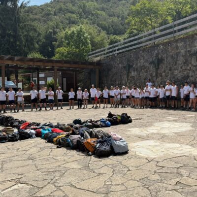 Mas de un centenar de jóvenes culminan su peregrinación al Monasterio de Santo Toribio de Liébana