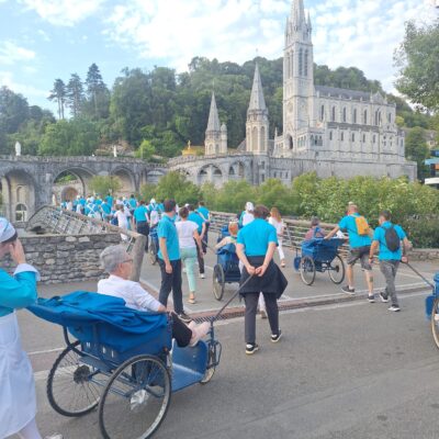 Peregrinación a Lourdes: «Conocer a gente con problemas de salud hace que uno tenga más presente la imagen de creer»