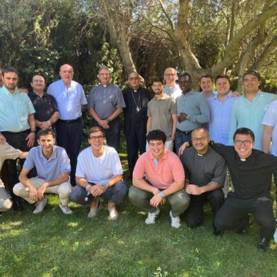 El Seminario de Zaragoza inicia el curso académico y pastoral con sus Ejercicios Espirituales