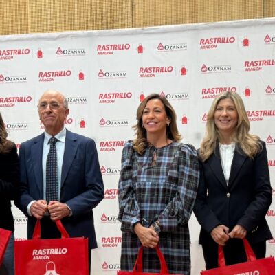 El arzobispo bendice la 39ª edición del Rastrillo Aragón en una concurrida inauguración